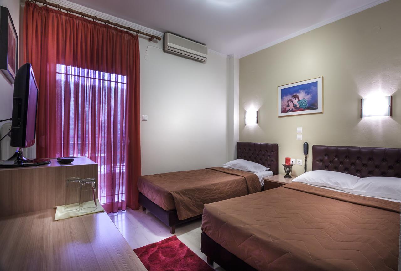 River Side Rooms Elassona Bagian luar foto